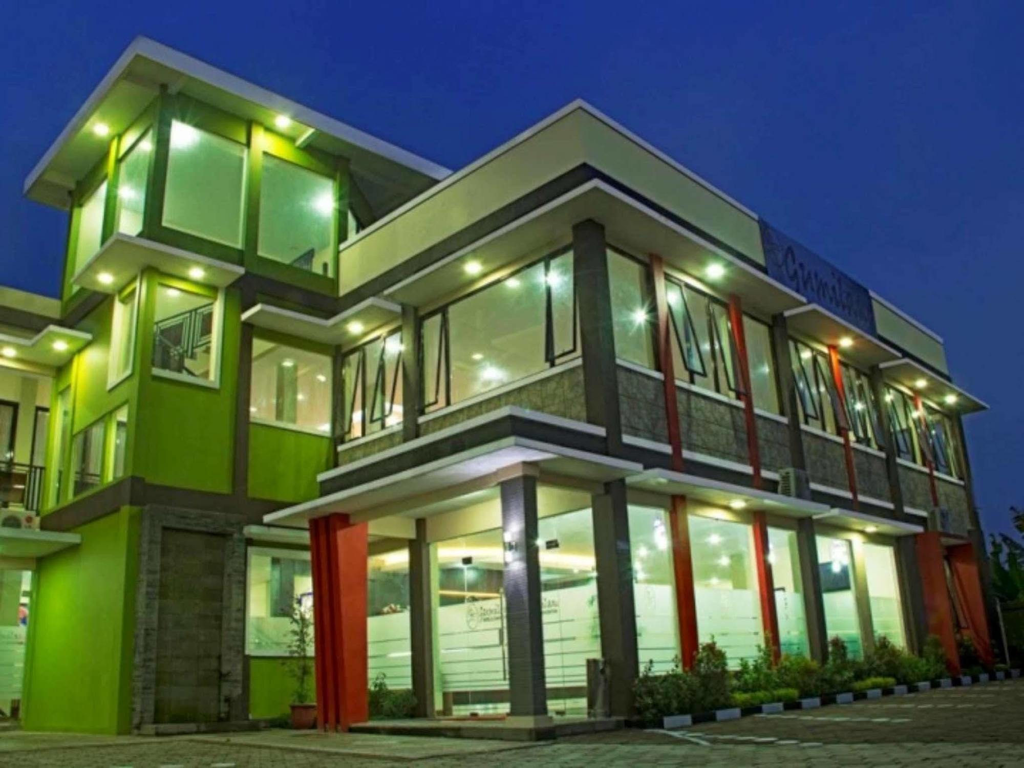 โรงแรมกูมิลัง ปุนจัก ภายนอก รูปภาพ